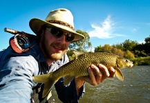 Luke Saffarek 's Fly-fishing Image of a Yellowfish – Fly dreamers 