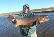 Oscar Beazarte 's Fly-fishing Photo of a Brown trout – Fly dreamers 