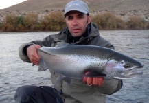  Fotografía de Pesca con Mosca de Trucha arcoiris por Martin Tagliabue – Fly dreamers 