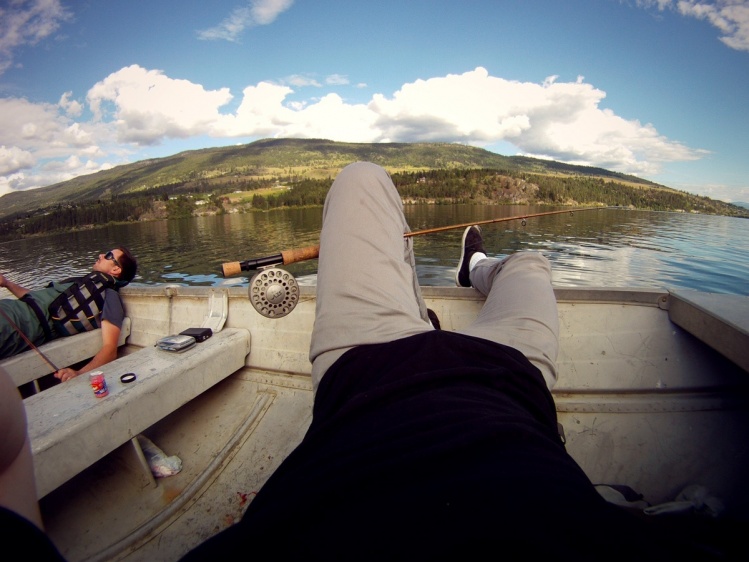 while passing through Kamloops BC i stopped for a quick fish with a buddy. Kokanee salmon on the fly. soft mouth but good eats. it was more about the relaxation though. brought in 5 or 6 that day.