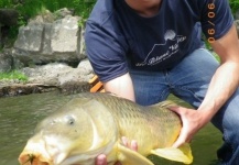  Fotografía de Pesca con Mosca de Carpa por Thomas Guyard – Fly dreamers