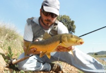  Foto de Pesca con Mosca de Barbo por Antonio Luis Gahete – Fly dreamers 