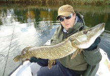 Pike on the fly with Tom Hammond