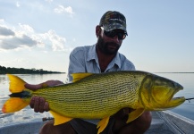 Alfonso Aragon 's Fly-fishing Image of a Golden Dorado – Fly dreamers 