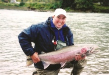  Fotografía de Pesca con Mosca de Steelhead por Travis Vernon – Fly dreamers 