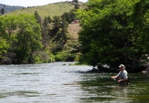 4x4's on a remote scenic stretch of the dechute's river of oregon