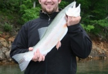  Foto de Pesca con Mosca de Trucha arcoiris por Dennis Perko Jr – Fly dreamers 