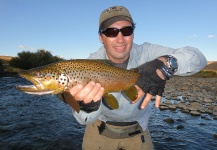  Captura de Pesca con Mosca de Trucha marrón por Gonzalo Theill – Fly dreamers