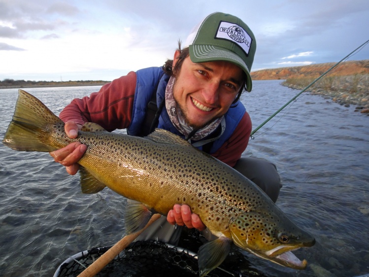 Limay Medio, equipo de dos manos, usando Skagit