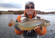  Fotografía de Pesca con Mosca de Trucha de arroyo o fontinalis por Adrian Andres Mahia Gargantini – Fly dreamers