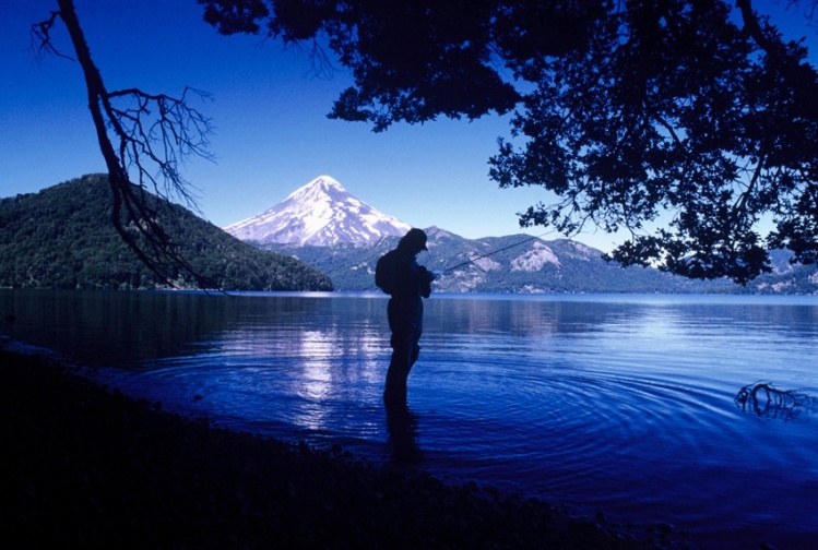 "Pescador de Imagenes" , (auto retrato) Lago Tromen