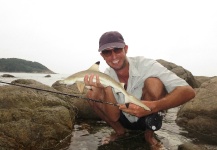 Tomas Celesti 's Fly-fishing Pic of a Sharks – Fly dreamers 