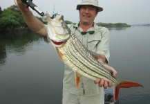 Fly-fishing Pic of Tigerfish shared by Tiennie Riekert – Fly dreamers 