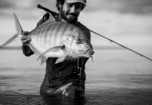 Damien Brouste 's Fly-fishing Photo of a Golden Trevally – Fly dreamers 