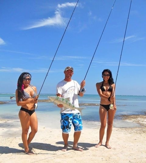 Fishing isnt always about catching fish. This Bonefish isnt real, it is a model.... it looks good in the photos.