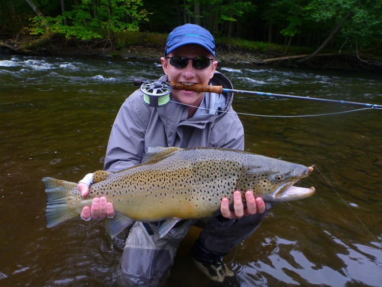 This was a fat  two toned 26 incher i caught in Pulaksi, NY