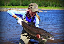 Rebekka  Redd 's Fly-fishing Catch of a Atlantic salmon – Fly dreamers 