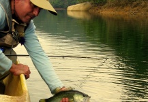  Bass de boca grande - Lubina Negra – Situación de Pesca con Mosca – Por CARLOS ESTEBAN RESTREPO