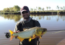  Excelente Situación de Pesca con Mosca de Salminus brasiliensis – Imagen por Mauro Gil en Fly dreamers