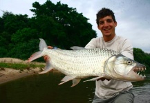 Fly-fishing Pic of Tigerfish shared by Rudy Babikian – Fly dreamers 