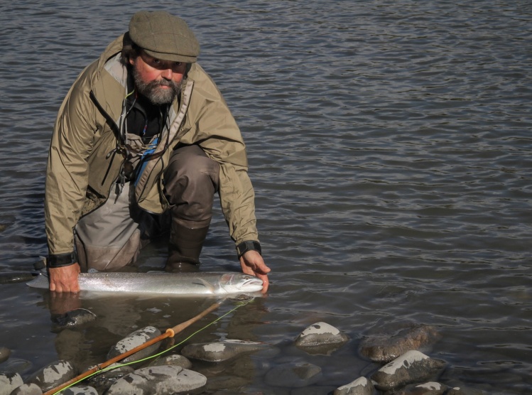 Bob believes in never taking the fish completely out of the water. have a quick look and release it as quickly as possible.