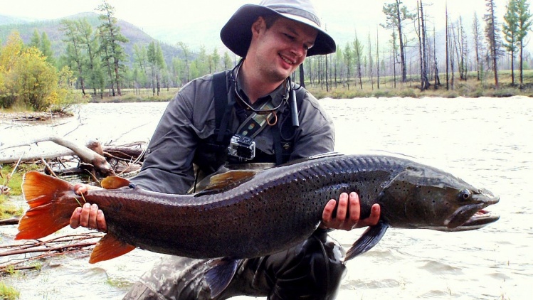 Trophy-class Taimen for an expert fisherman from the Czech Republic. Spring season at a legendary Mongolian river.  - CORCON Craft 