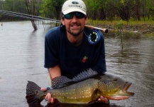 Flávio  Schmeil  's Fly-fishing Photo of a Peacock Bass – Fly dreamers 