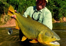 Luciano Saldise 's Fly-fishing Picture of a Golden Dorado – Fly dreamers 