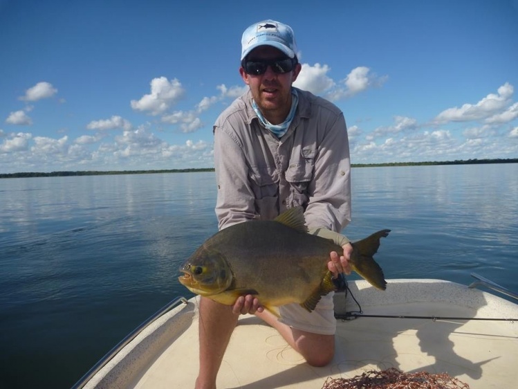 Pacu  en el Alto Parana ! 