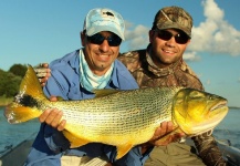 Ezequiel Sascaro 's Fly-fishing Image of a Golden Dorado – Fly dreamers 