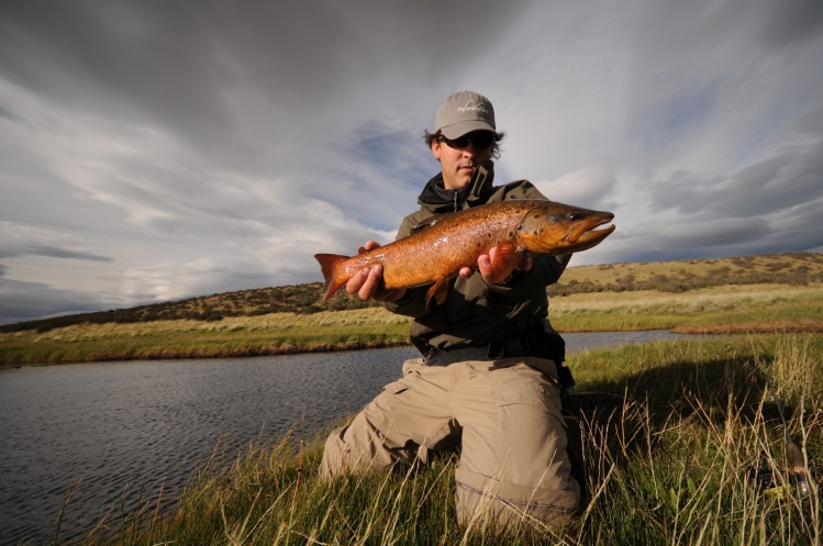 Fly fishing, Coyle River, Patagonia 