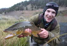  Fotografía de Pesca con Mosca de Trucha marrón compartida por Jeremy Clark – Fly dreamers