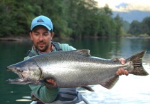 Fly-fishing Image of King salmon shared by Matias Curuchet – Fly dreamers