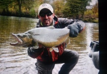 Tato Rodriguez 's Fly-fishing Catch of a Brown trout – Fly dreamers 