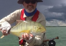 Peter Cooke 's Fly-fishing Photo of a Golden Trevally – Fly dreamers 