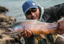  Captura de Pesca con Mosca de Trucha marrón por Sergio Calero – Fly dreamers