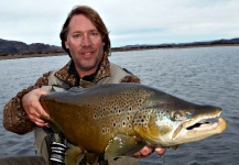  Fotografía de Pesca con Mosca de Trucha marrón compartida por Alex Prior – Fly dreamers