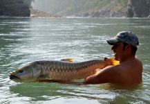  Captura de Pesca con Mosca de Mahseer por Rafal Slowikowski – Fly dreamers