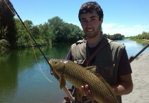 David Bustos 's Fly-fishing Picture of a Carp – Fly dreamers 