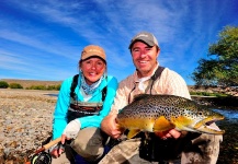  Captura de Pesca con Mosca de Trucha marrón por Cathy Beck – Fly dreamers