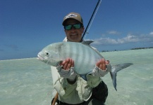 Michael Biggins 's Fly-fishing Photo of a Golden Trevally – Fly dreamers 