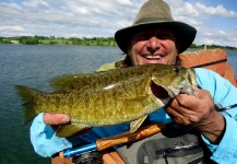 Greg McBill 's Fly-fishing Pic of a Smallmouth Bass – Fly dreamers 