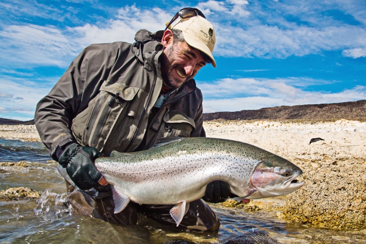 Matt Harris in the Jurassik Lake - Estancia Laguna Verde Fly fishing lodge