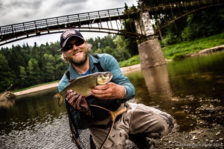 Another nice fish from the Bóbr. Caught just before the thunderstorm.

© Arkadiusz Kubale 2014