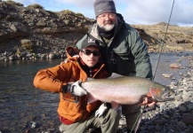  Fotografía de Pesca con Mosca de Trucha arcoiris por Martin Ruiz – Fly dreamers 