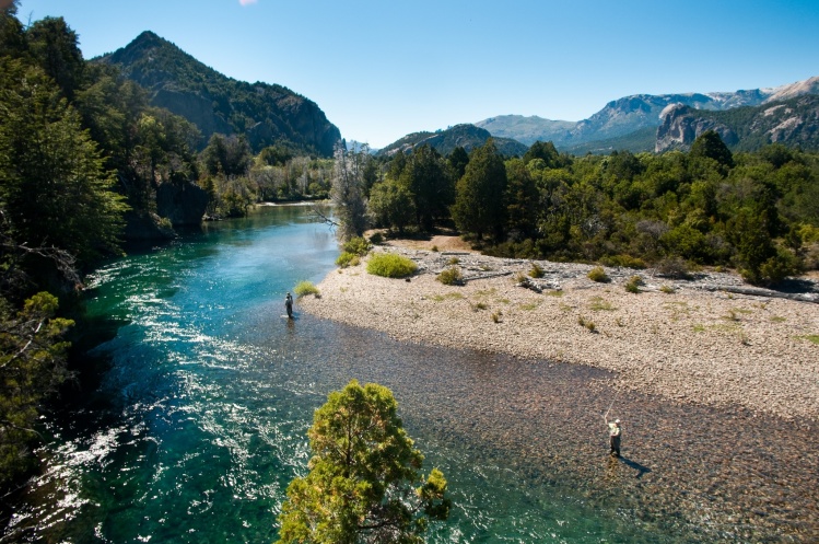 Fishing at Traful River - Arroyo Verde Lodge