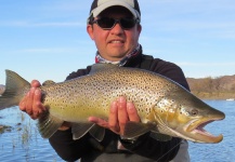  Foto de Pesca con Mosca de Trucha marrón por Fernando Cabrera – Fly dreamers 