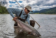 Black Fly Eyes Flyfishing 's Fly-fishing Pic of a King salmon – Fly dreamers 