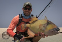 Tourette Fishing 's Fly-fishing Photo of a Triggerfish – Fly dreamers 