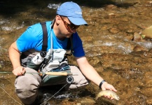  Fotografía de Pesca con Mosca de Trucha marrón por Massimo Feliziani – Fly dreamers 